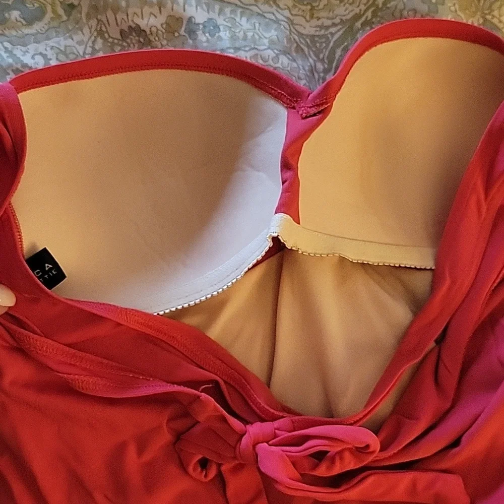 HALTER ROUCHED FRONT SWIM TOP